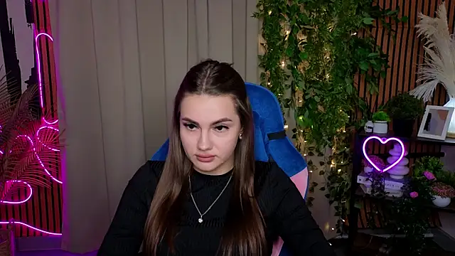 NicolePerkins online show from 04-13-26, 05:29