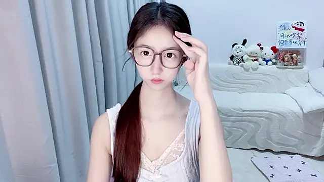 Snapshot of lucky-tt chatting on 05-23-26, 11:14 lucky-tt online show from 05-23-26, 11:14