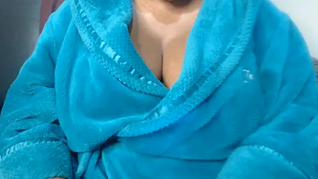BustyNina41 online show from 07-06-26, 08:44