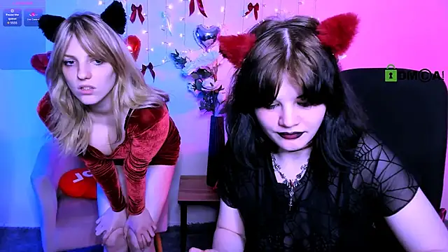 Snapshot of nikki_kiss_ chatting on 05-11-26, 07:11 nikki kiss online show from 05-11-26, 07:11