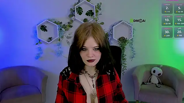 nikki kiss  online show from 06-29-26, 08:31