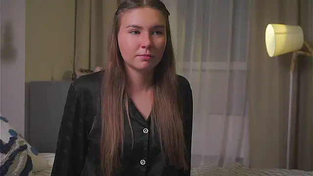 KimberRunyons online show from 04-20-26, 05:16