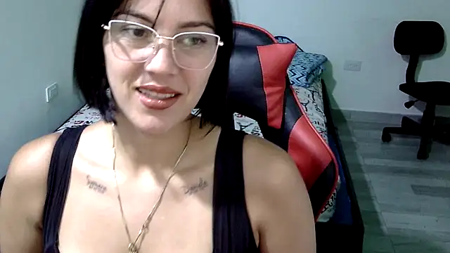 Bandida553 online show from 06-18-26, 11:20