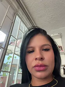 Snapshot of Elara_Luxe chatting on 07-16-26, 09:43 Elara Luxe online show from 07-16-26, 09:43
