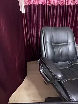 DarlingRuby online show from 04-20-26, 05:37