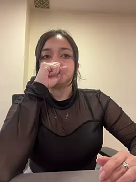 Snapshot of Selene__Ferrer chatting on 06-03-26, 01:25 Selene Ferrer online show from 06-03-26, 01:25