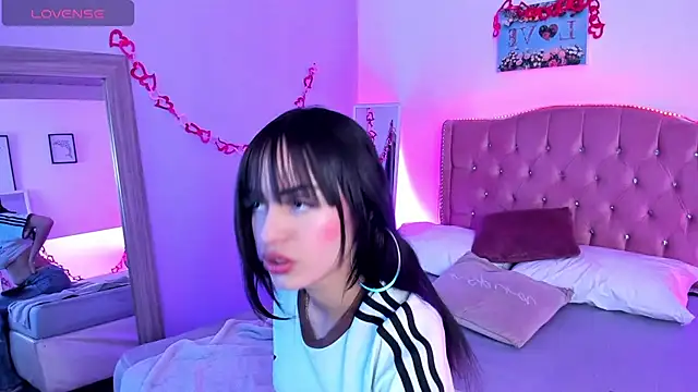 Snapshot of Antonella_Bratzz4 chatting on 05-01-26, 09:52 Antonella Bratzz4 online show from 05-01-26, 09:52
