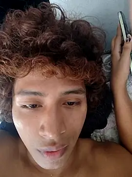 Snapshot of cumm_alex chatting on 04-14-26, 02:12 cumm alex online show from 04-14-26, 02:12