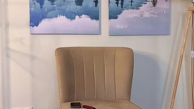 NatashaRieker online show from 04-16-26, 10:05