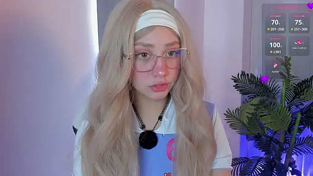sweett fire online show from 05-19-26, 06:03