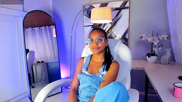 miel ambar online show from 04-17-26, 03:26