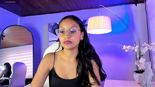 miel ambar online show from 05-14-26, 01:40