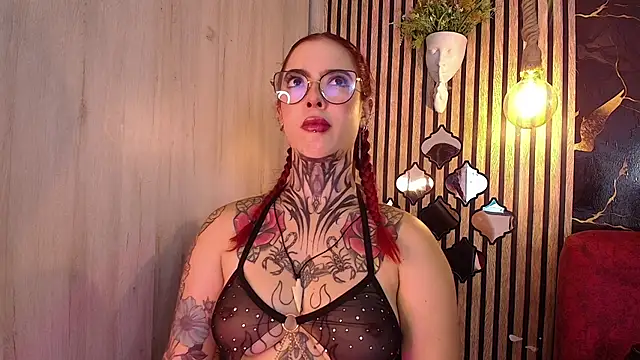 Atenea Red online show from 06-15-26, 09:39