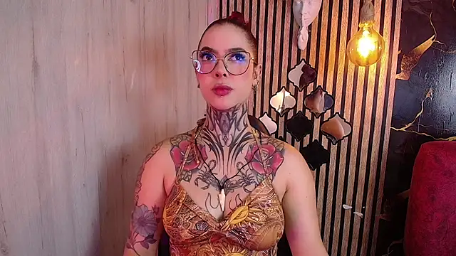 Atenea Red online show from 06-24-26, 08:52