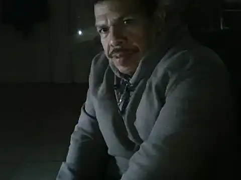 Snapshot of Oskr2024XXX chatting on 01-26-25, 05:13 Oskr2024XXX online show from 01-26-25, 05:13