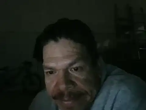 Snapshot of Oskr2024XXX chatting on 03-19-25, 02:37 Oskr2024XXX online show from 03-19-25, 02:37