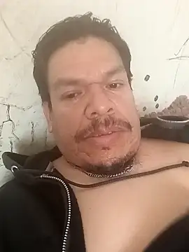 Snapshot of Oskr2024XXX chatting on 09-16-25, 07:15 Oskr2024XXX online show from 09-16-25, 07:15