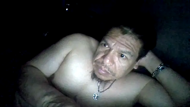 Snapshot of Oskr2024XXX chatting on 05-14-26, 07:15 Oskr2024XXX online show from 05-14-26, 07:15