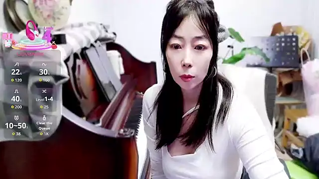 Snapshot of luna-ff chatting on 04-16-26, 01:56 luna-ff online show from 04-16-26, 01:56