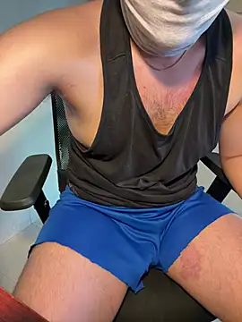 justyn10203 online show from 07-20-26, 06:06