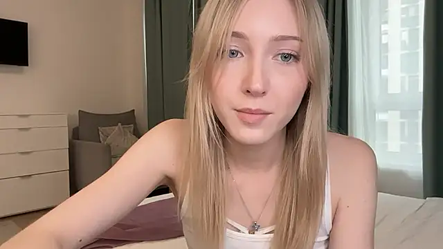 Snapshot of Kattie_Petite chatting on 05-07-26, 03:17 Kattie Petite online show from 05-07-26, 03:17