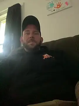 phattyluv89 online show from 05-05-26, 02:25