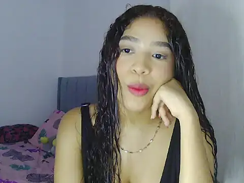 Snapshot of FransheskaStar chatting on 04-26-26, 01:25 FransheskaStar online show from 04-26-26, 01:25
