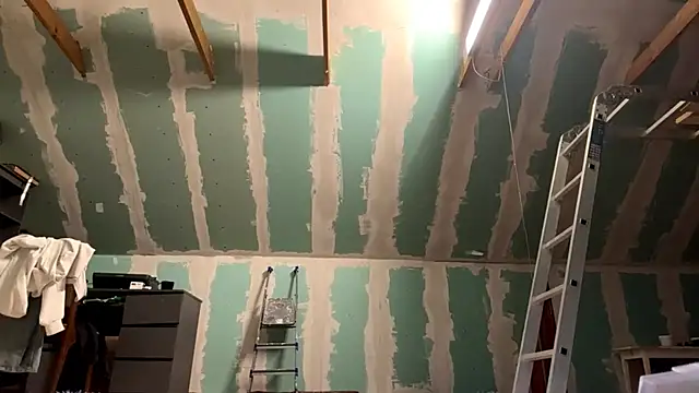 Skinny girl  online show from 04-20-26, 06:09