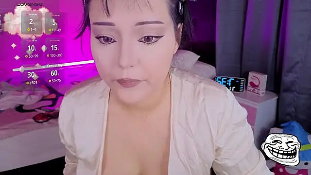 Snapshot of sophiepixel chatting on 07-01-26, 03:19 sophiepixel online show from 07-01-26, 03:19
