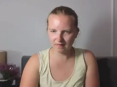 Snapshot of RoseTeacherX chatting on 05-25-26, 05:19 RoseTeacherX online show from 05-25-26, 05:19