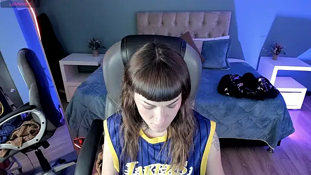 Snapshot of Kim_Jeins666_ chatting on 06-12-26, 12:48 Kim Jeins666 online show from 06-12-26, 12:48