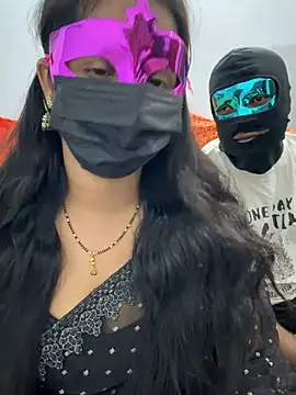 sweetylove01 online show from 04-22-26, 05:25