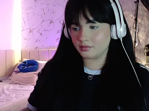 Siennaprivate online show from 05-03-26, 02:17