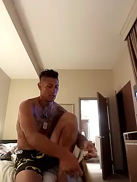 Daddyb00m online show from 04-15-26, 08:21