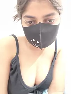 Snapshot of simran_rathore chatting on 06-04-26, 05:41 simran rathore online show from 06-04-26, 05:41