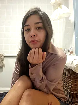 Ariana2001 online show from 04-22-26, 11:23