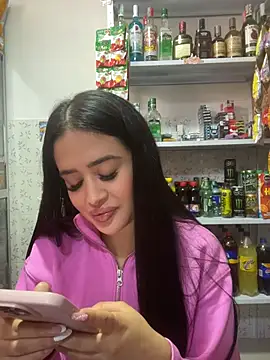 Sara fun online show from 04-17-26, 05:49