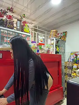 Sara fun online show from 05-12-26, 10:07