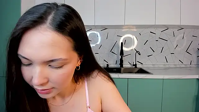Snapshot of ameliyaa_sun chatting on 05-01-26, 03:16 ameliyaa sun online show from 05-01-26, 03:16