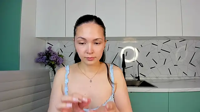 Snapshot of ameliyaa_sun chatting on 05-02-26, 04:01 ameliyaa sun online show from 05-02-26, 04:01
