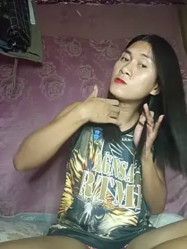 Snapshot of Maricar16 chatting on 06-13-26, 11:41 Maricar16 online show from 06-13-26, 11:41