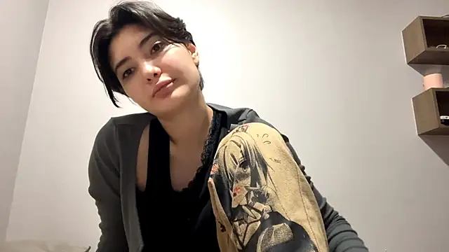 CarliSatunas online show from 04-17-26, 02:53