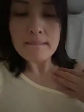 Faye-baby online show from 04-28-26, 01:26