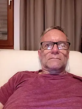 Snapshot of BiBoy4Al chatting on 05-27-26, 09:01 BiBoy4Al online show from 05-27-26, 09:01