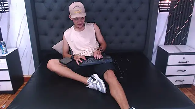 Daniel Guty online show from 04-16-26, 09:39