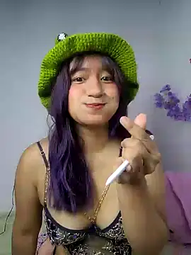 LunaaMarshmallow online show from 04-21-26, 01:53