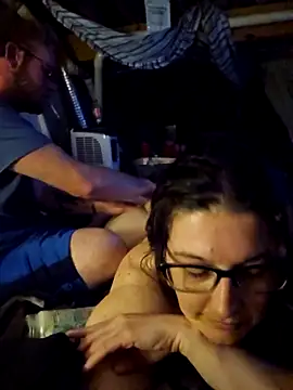 Laken3971 online show from 04-28-26, 01:15