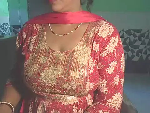 Snapshot of Hotty_Bhabhi1 chatting on 05-09-26, 05:34 Hotty Bhabhi1 online show from 05-09-26, 05:34
