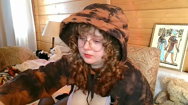 Sara del Sun online show from 04-22-26, 08:06