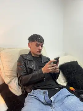 martin18 dirty online show from 04-18-26, 04:05